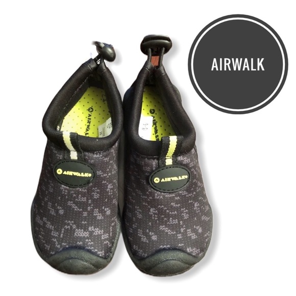 airwalk aqua shoes